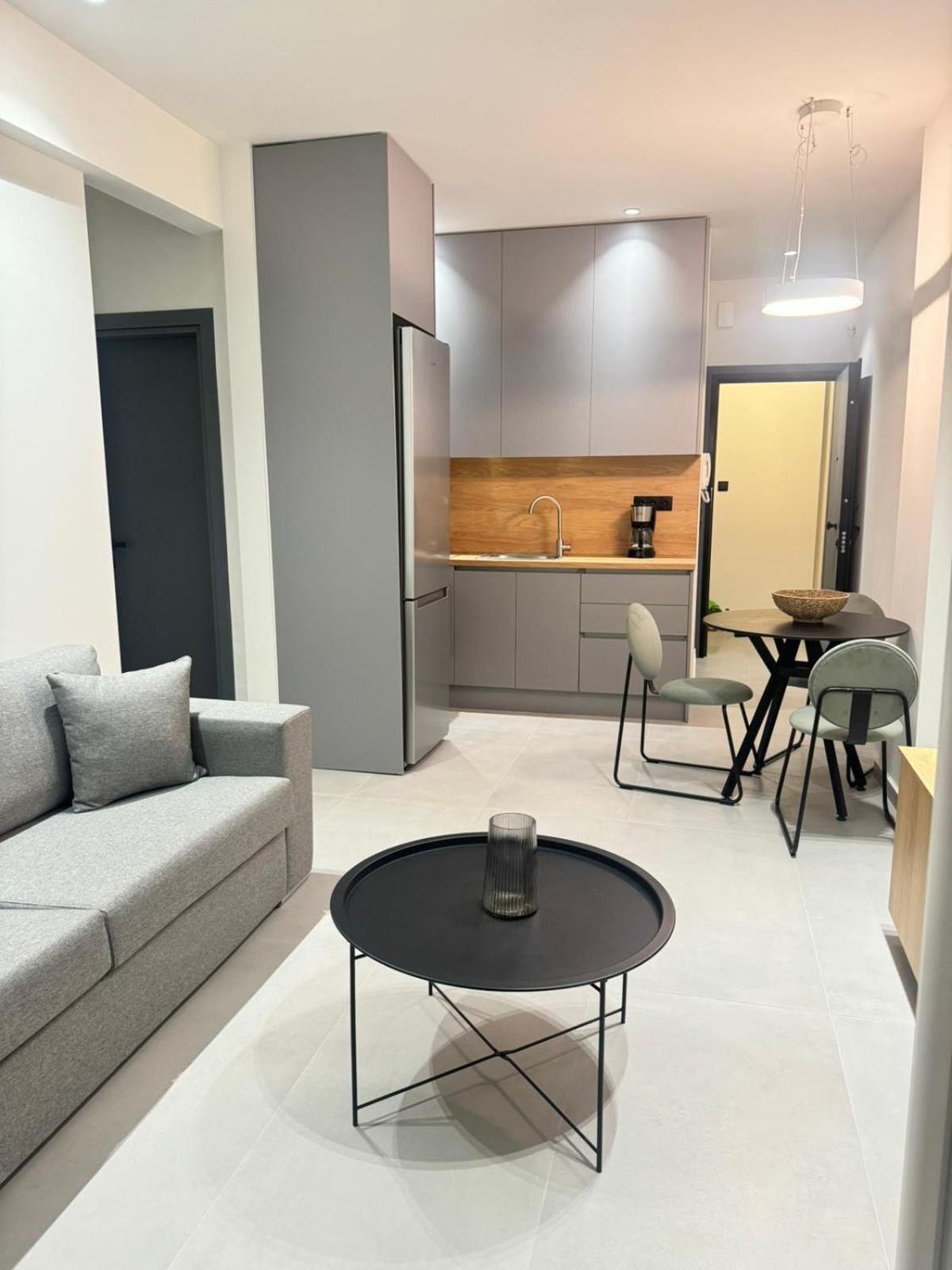 Luna-Your Urban Stay Салоники Экстерьер фото